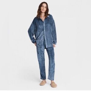 rag & bone Slate Blue Corduroy/Velvet-like top and pants set